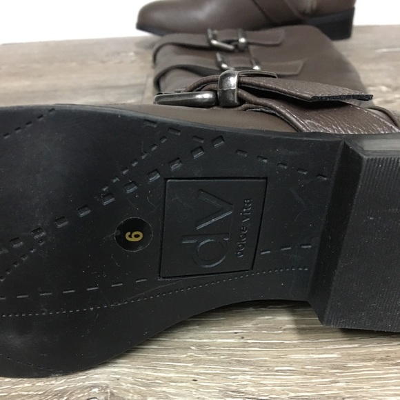 Tall Brown Leather Boots Size 6 - Picture 4 of 4